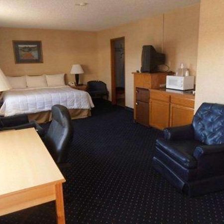 Econo Lodge Inn & Suites Central Medford Exterior foto